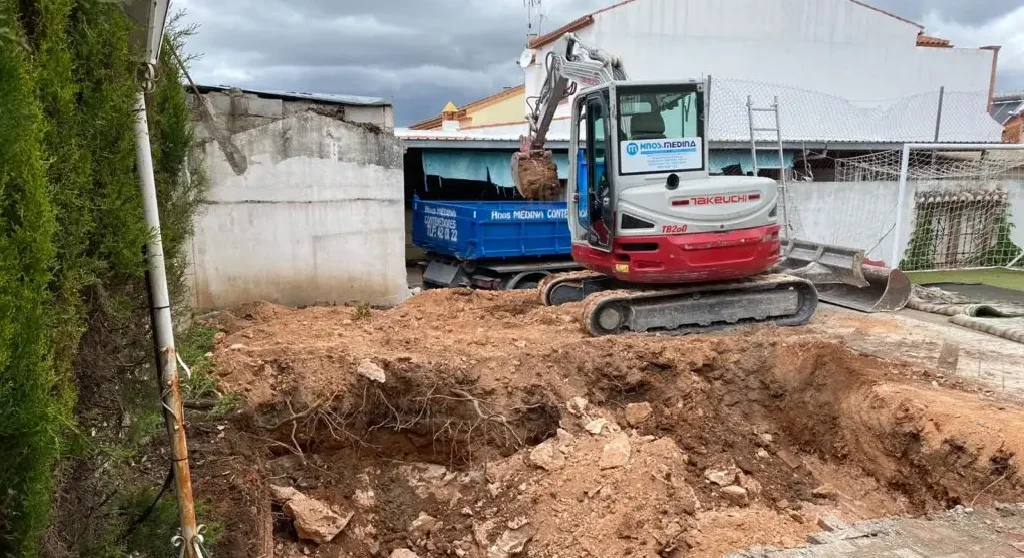 Excavaciones para piscinas en Barcelona 1